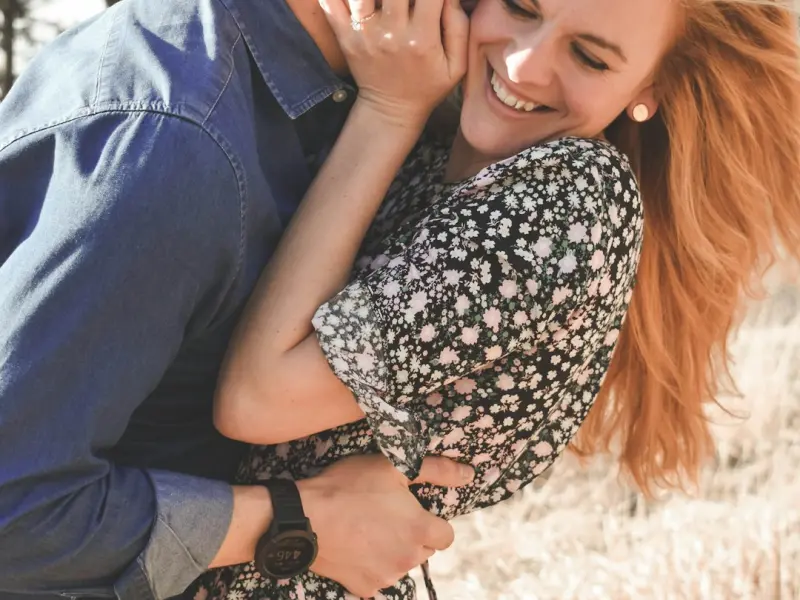 老公在外面有人了,怎样挽回他的心_面对花心的丈夫，女人别忙着指责，这样做对你更好