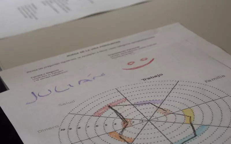 挽回男友的方法，男朋友坚决要分手，教你正确方法快速挽回他