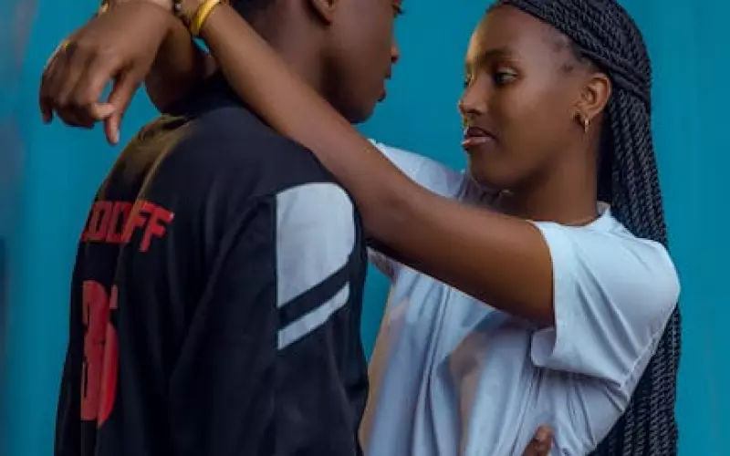 女朋友分手了怎样挽回男朋友？5个有效方法帮你赢回他的心！