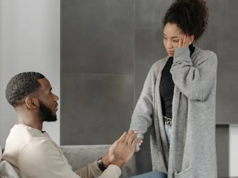 铁心离婚的老公怎么挽回：这三个绝招助你挽回老公的心