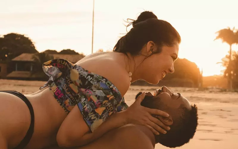 挽回前任怎么和她的新欢交流(挽回对方对方有新欢了如何挽回)