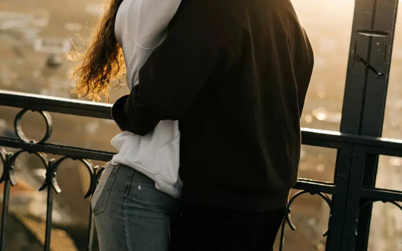 分手后怎样挽回前男友(分手后挽回前男友的四种方法)