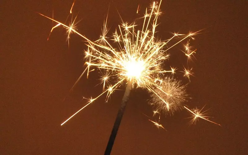 怎样挽回分手一年的前男友？5个有效策略帮你重燃爱情之火！