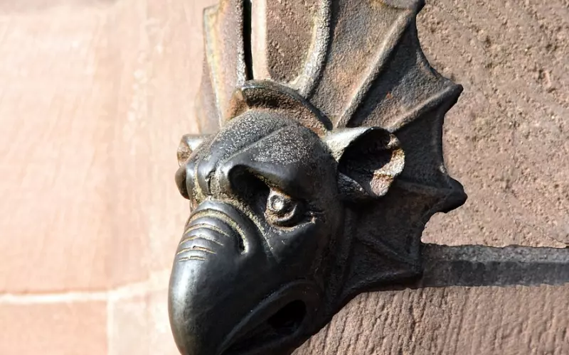 被前男友拉黑后，如何挽回前男友