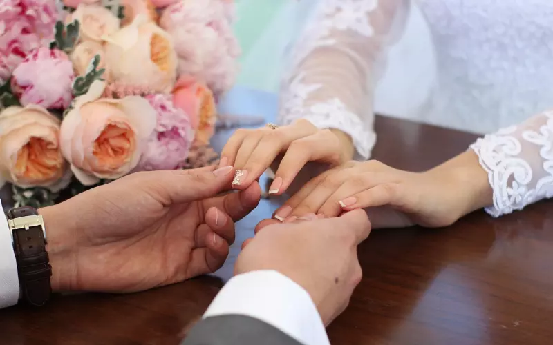 如何挽回刚分手的前男友？