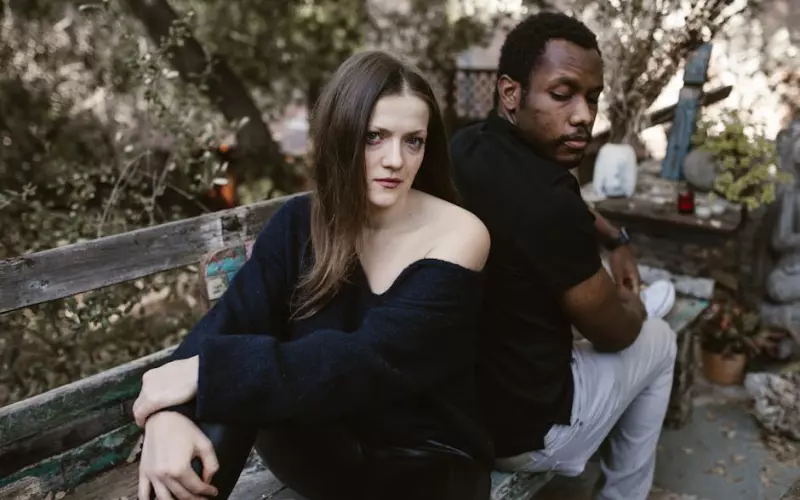 分手后该如何挽回前男友？