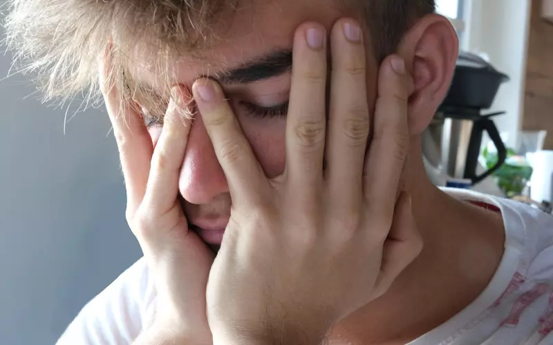 怎么挽回前女友：面对女友分手不知所措？不妨试试这样做