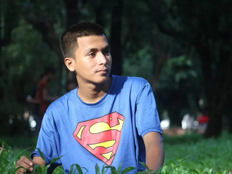 如何挽回女友的心：与女友之间矛盾重重，挽回该怎么下手？