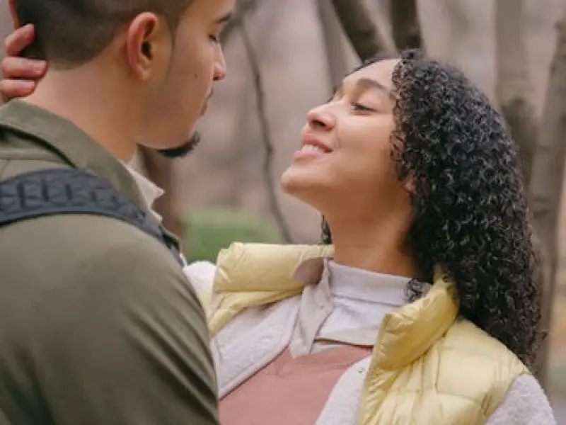 如何挽回女友：分手了该如何挽回女友？教你一步步挽回女友