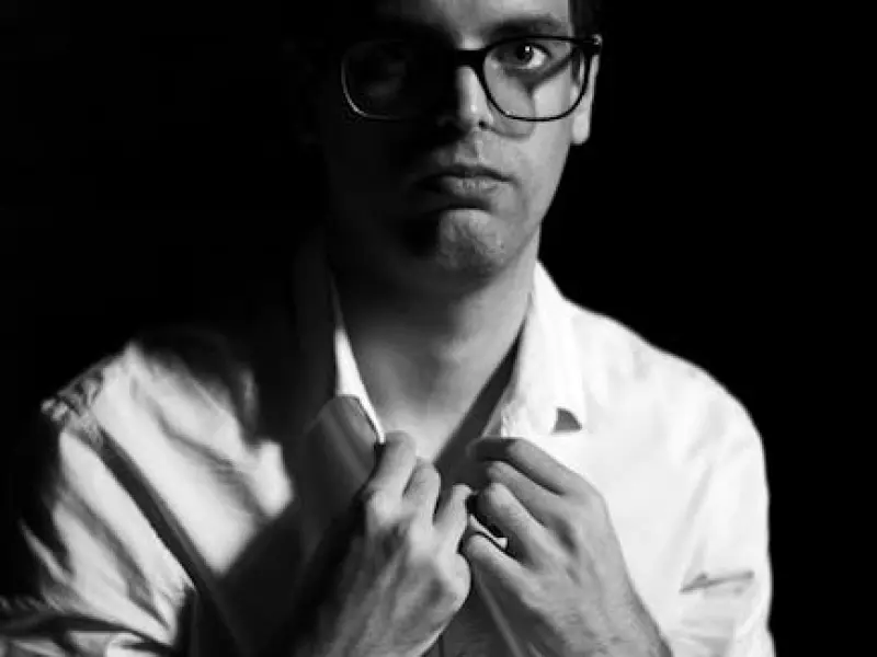 挽回老公的心该如何做：老公不爱了如何挽回