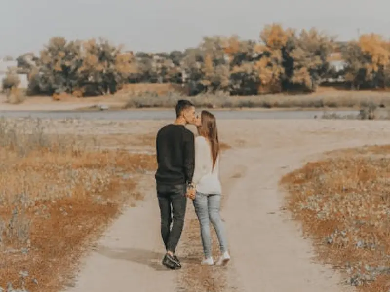 变心的老公怎么挽回：老公喜欢上别人，该怎么挽回老公的心