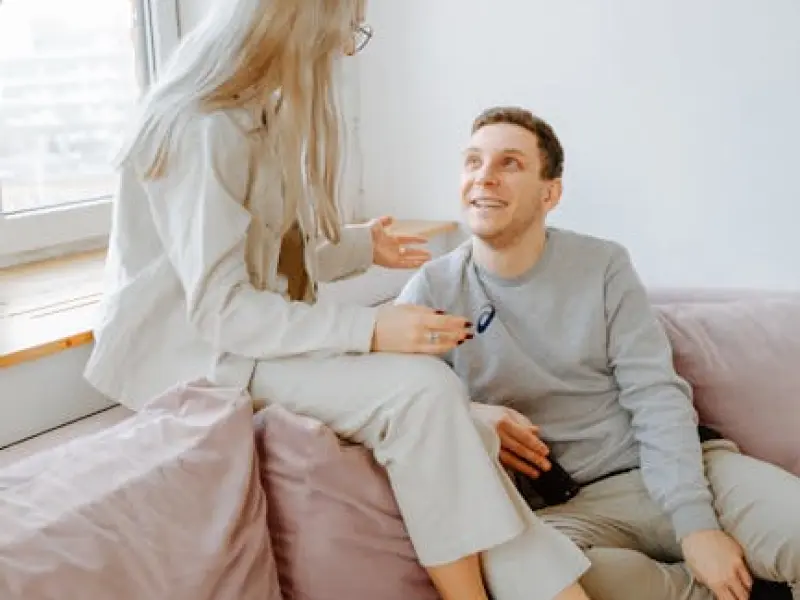 怎样挽回老公的心，丈夫出轨妻子怎么办？挽回婚姻不得不注意的细节！