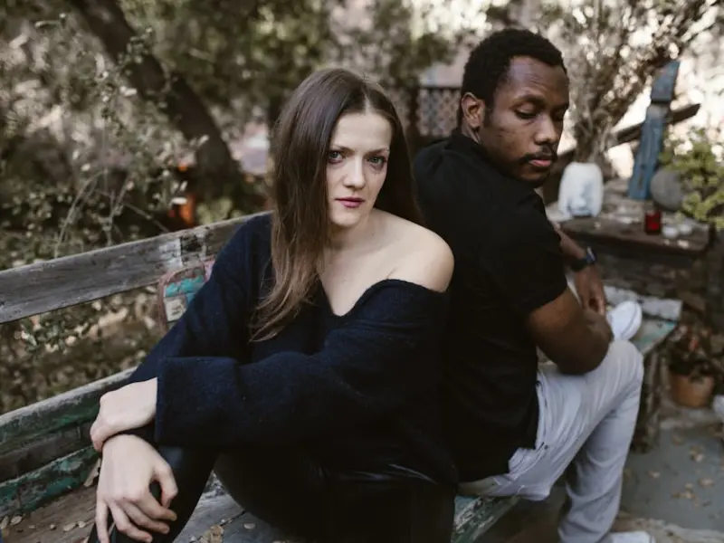 如何挽回要离婚的老公，如何修复婚姻感情？