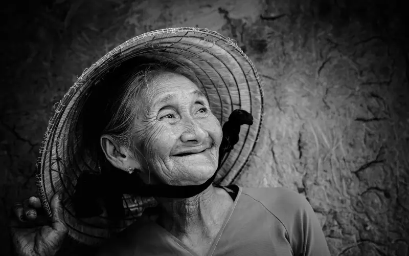 如何用情话挽回女友？一位痴情男友的悔过之路