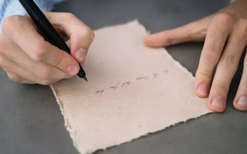 怎么给前任备注(分手后给前任备注该怎么备注)