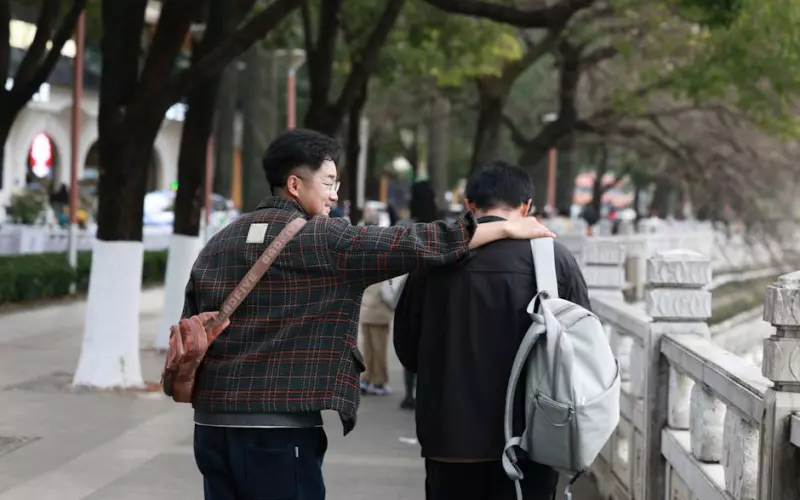 花镇情感导师冷爱教你如何识别渣男