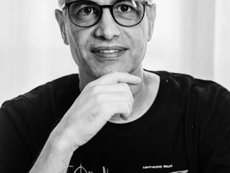 人，有时比狼更可怕