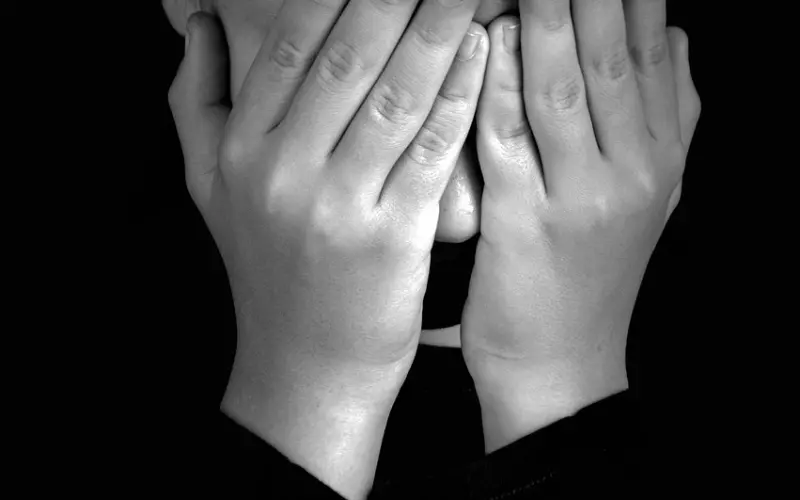 用小号加前任，发现和他聊天很开心！