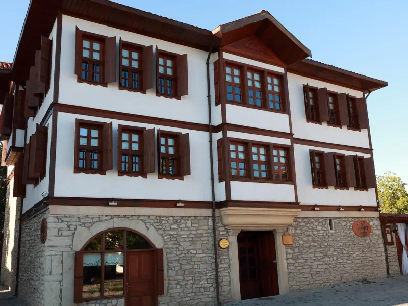 差一点就失去她，还好我没放弃，有你真好！