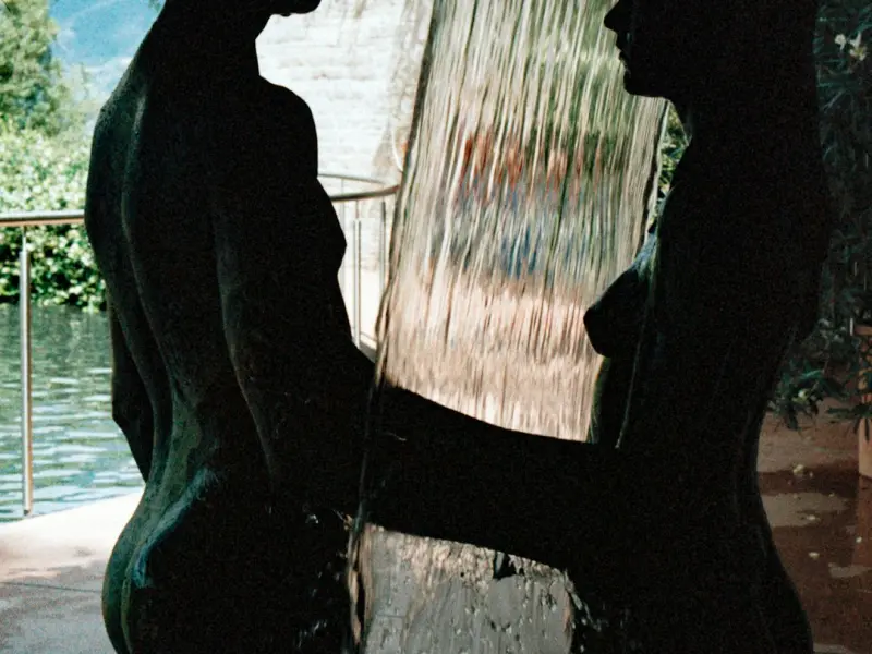 我对老公那么好，为什么他还是出轨了，我该离婚吗