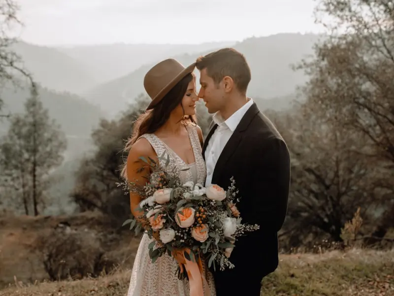 和男朋友分手后现在想要挽回他，有什么办法