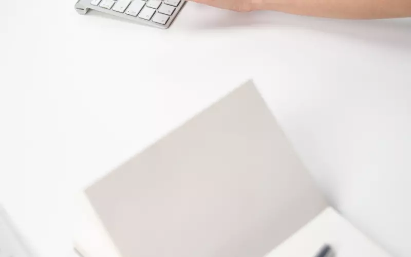 因和男友冷战而分手，我该如何挽回？