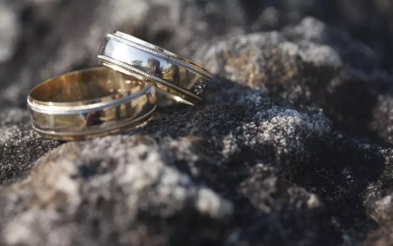 忘不了前男友 我该选择爱情还是婚姻？