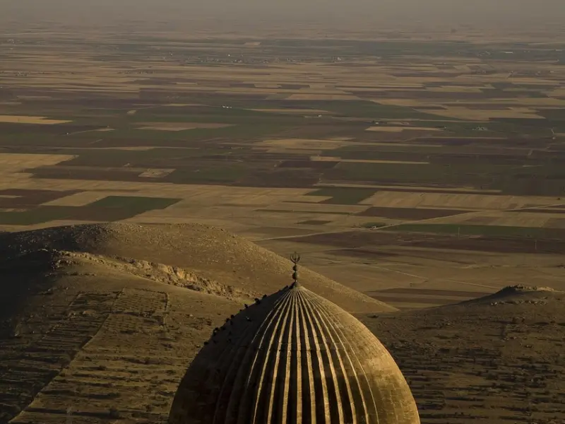 分手后一直放不下女朋友，该怎么去找她复合呢