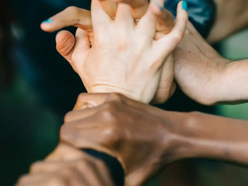 以前做的很过分导致男朋友和我分手，现在我想要找他复合该怎么做