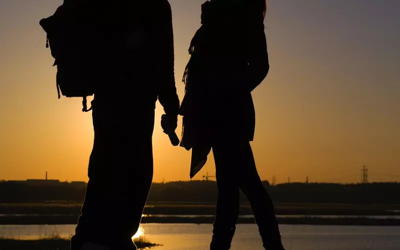 爱上了已婚渣男，我该怎么办？