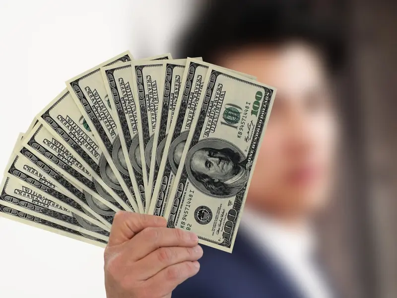 和女朋友分手后很不适应，我该怎么去挽回她