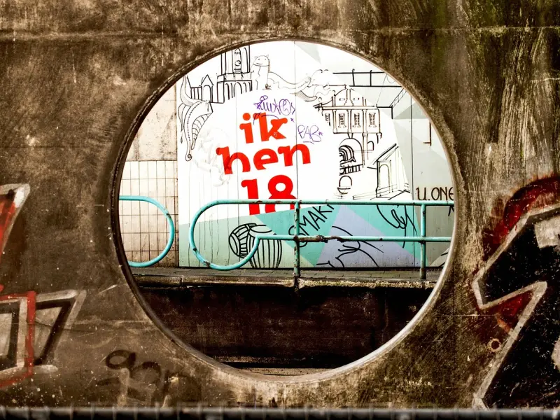 喜欢上一个比我大31岁的老师，我是怎么了？