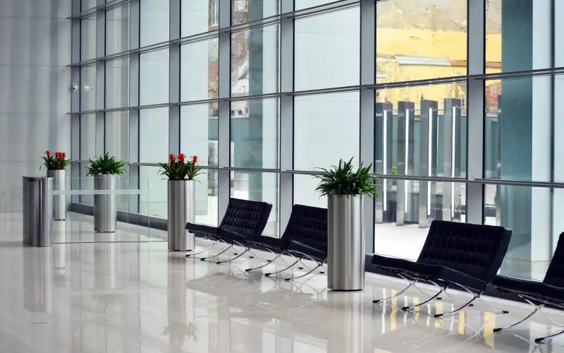 给你两个老公，你选哪一个？