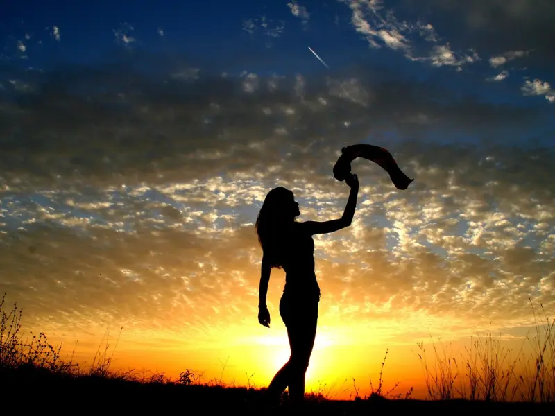 我爱上了一个快要离婚的女人,我要不要等她？