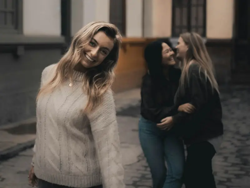 我，喜欢和简单的人相处！