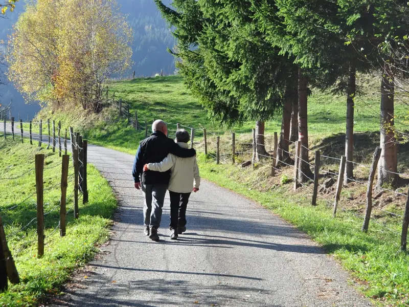 很爱现任但却经常梦见前男友，我该怎么办？