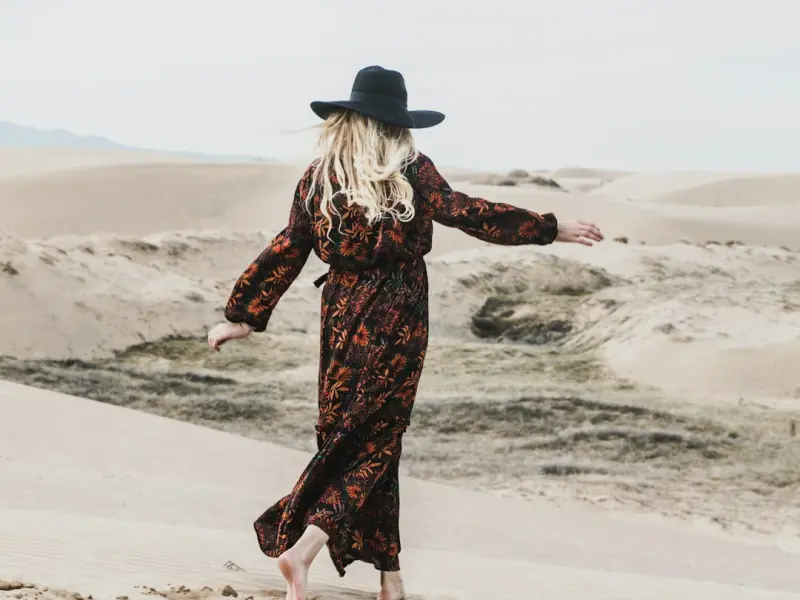 我依然爱你，我只是不喜欢你了