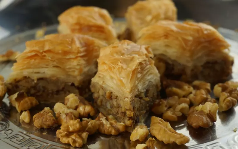 怀疑老公跟闺蜜出轨，该怎么证实？