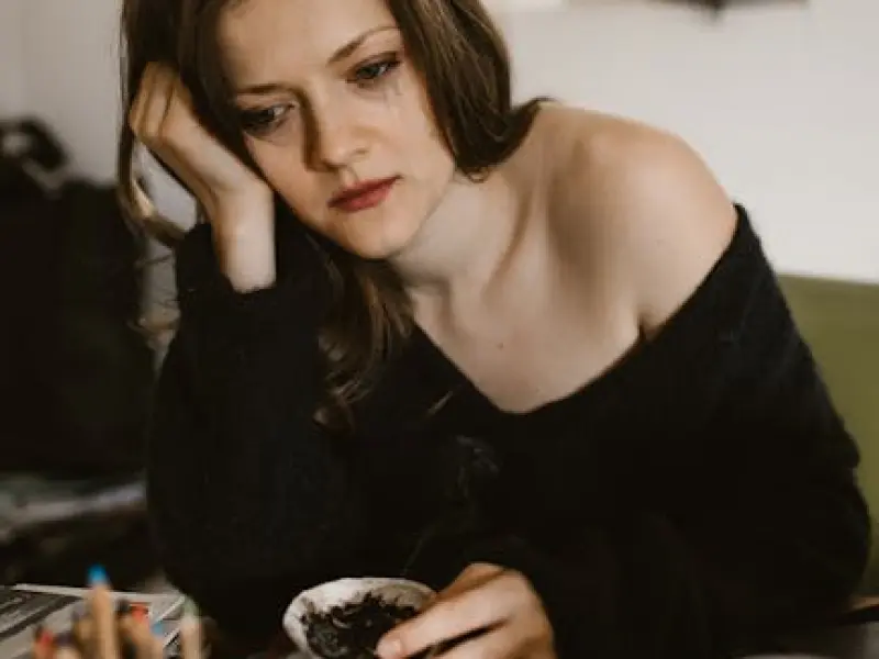 分手了想挽回，但这么做是不是显得我很卑微？