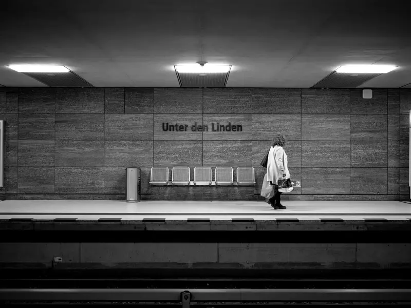 电话被拉黑，微信被拉黑，还拒绝见面，还能挽回吗？