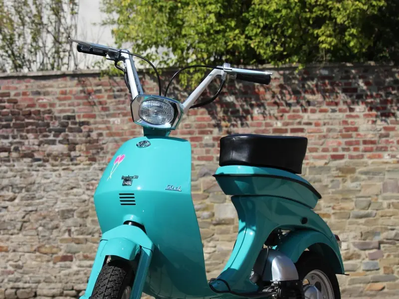 跟对象订婚了，却因他母亲而分手，该挽留他吗