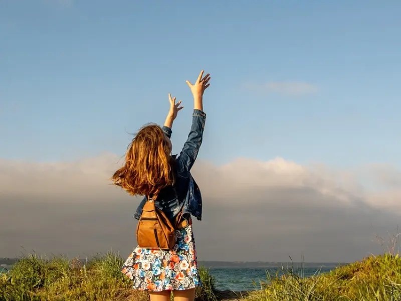 能和这种女孩谈恋爱，我宁愿放弃1000万。