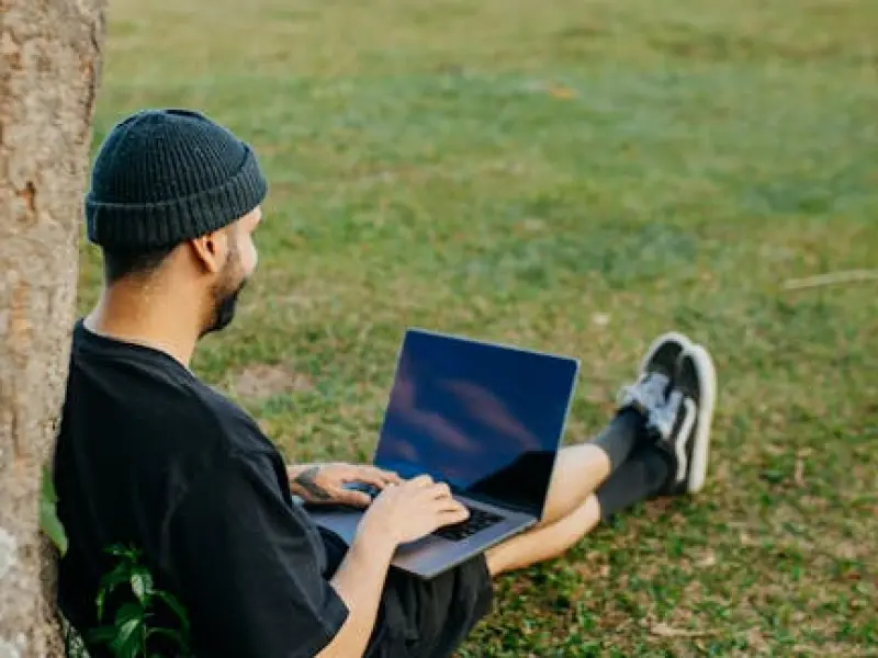 识别渣男：为什么有些男人会找炮友？