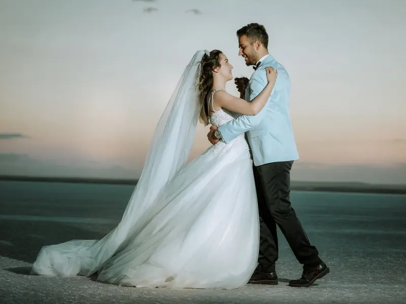 刚认识不久的姑娘，问你借钱，如何机智应对？