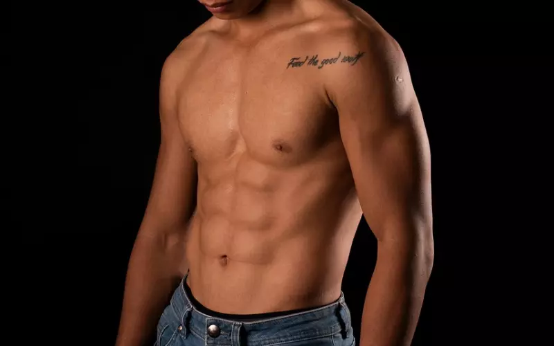 男人放不下一个女人，一定会有的六个表现