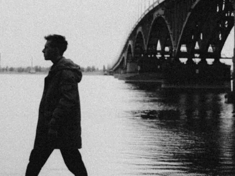 男人不爱你，想让你主动离开，才会说这四句“潜台词”，别听不懂