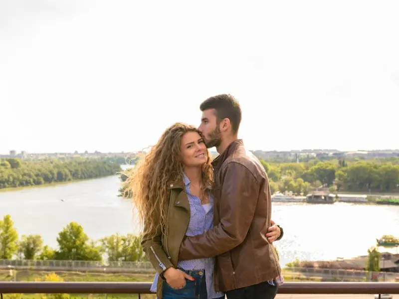 男人如果不是爱你入骨，他绝不会在这三个地方，为你操碎了心！