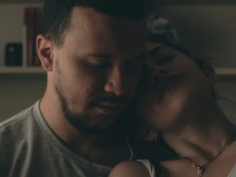 一个男人真的很爱你，会有这4种表现