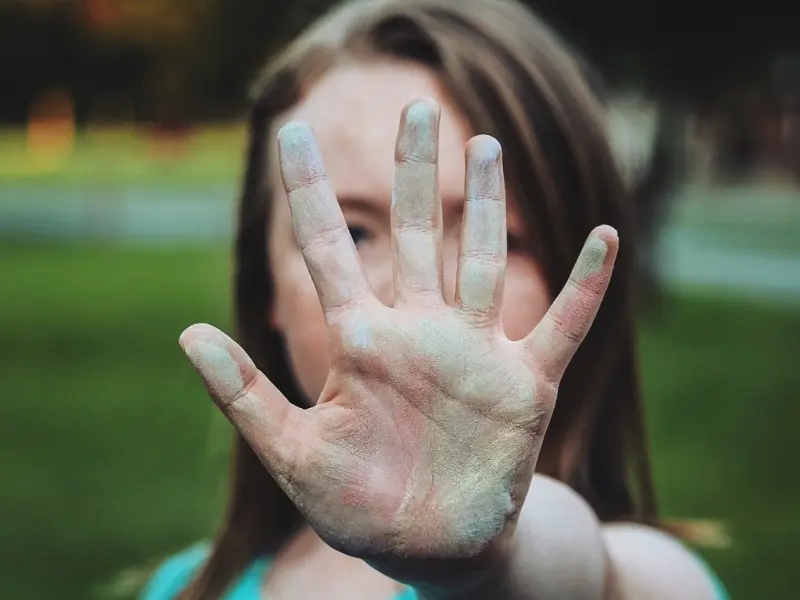 女人要是有这4种表现是在暗示你赶快去追她