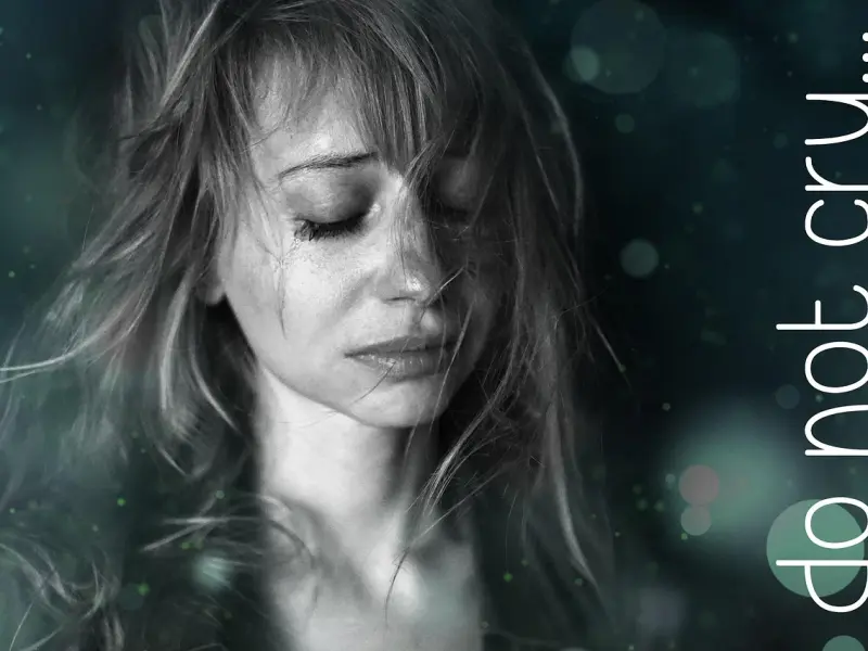 女人频繁有这5个表现，基本算是对你动情了，别不懂